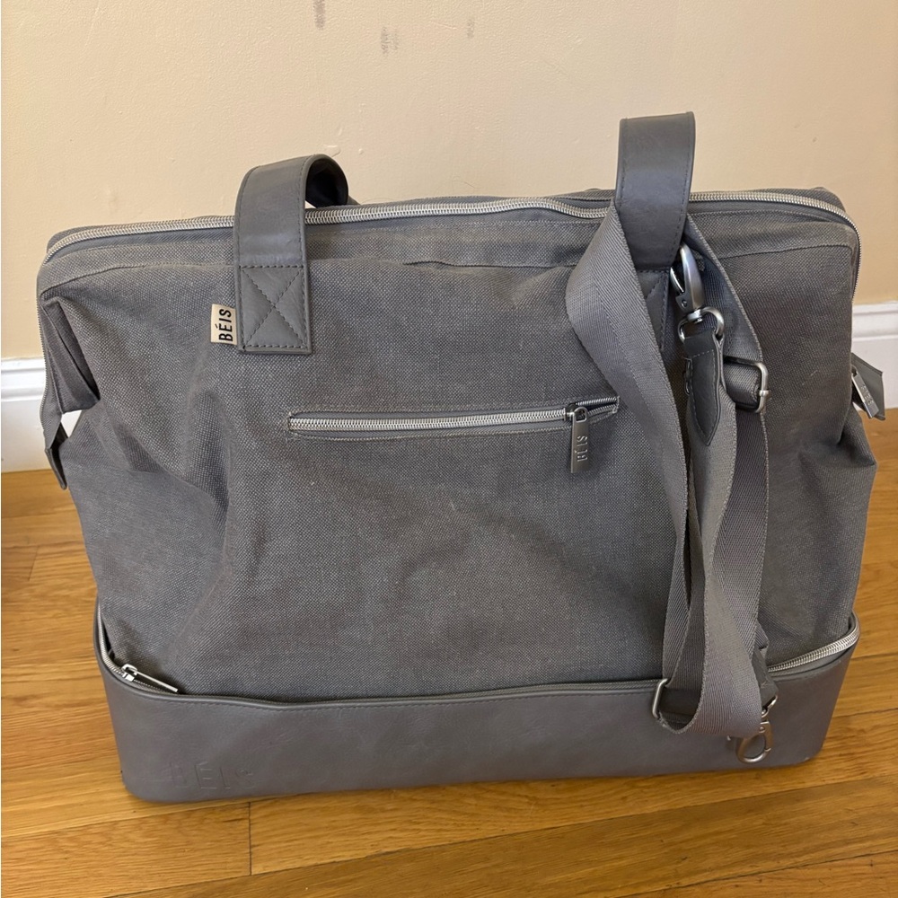 Beis Weekender Bag in Grey - Picture 3 of 7